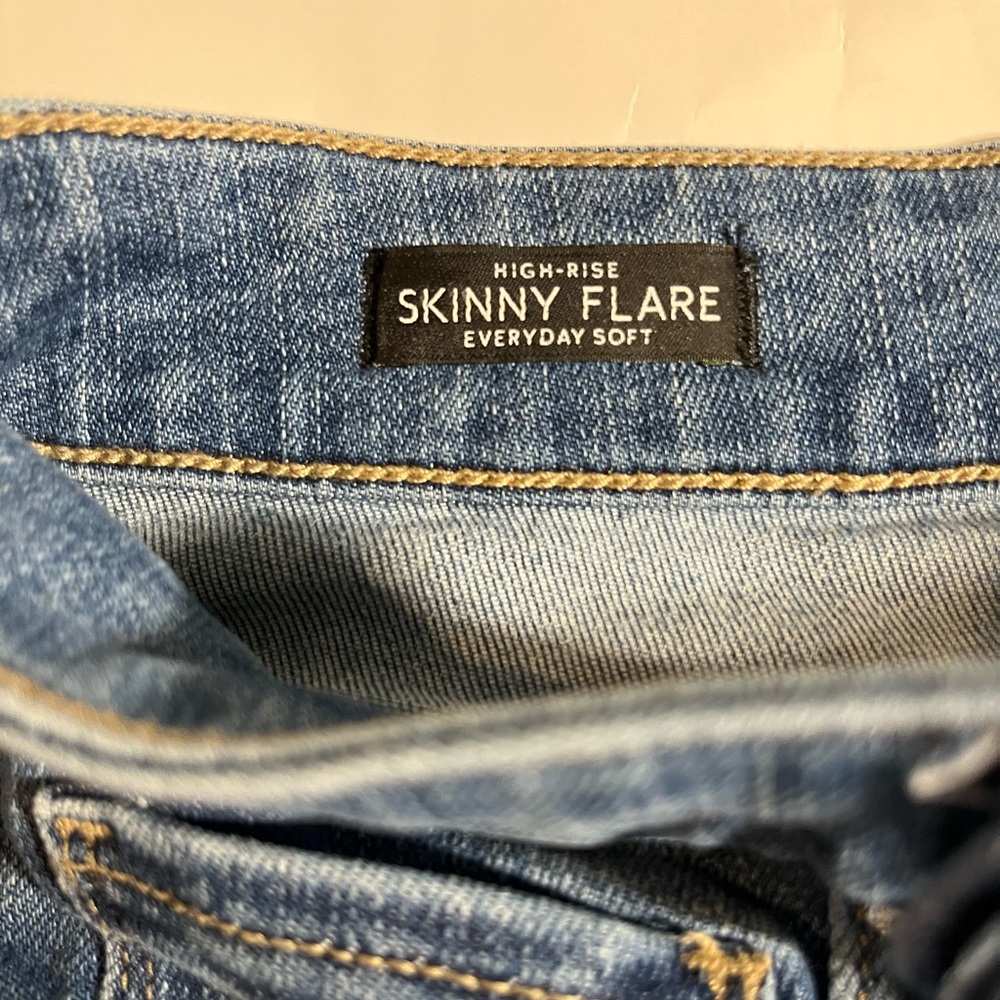 White House Black Market High-Rise Skinny Flare Jeans - Blue